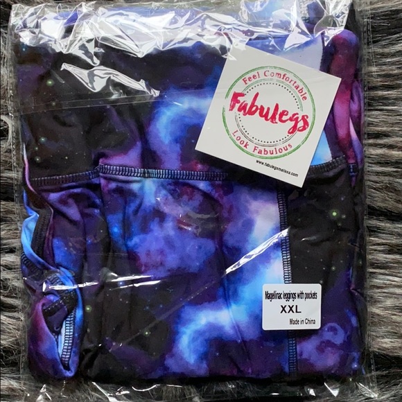 FabuLegs Galaxy Tie Dye Couture Leggings Pockets - Picture 5 of 6